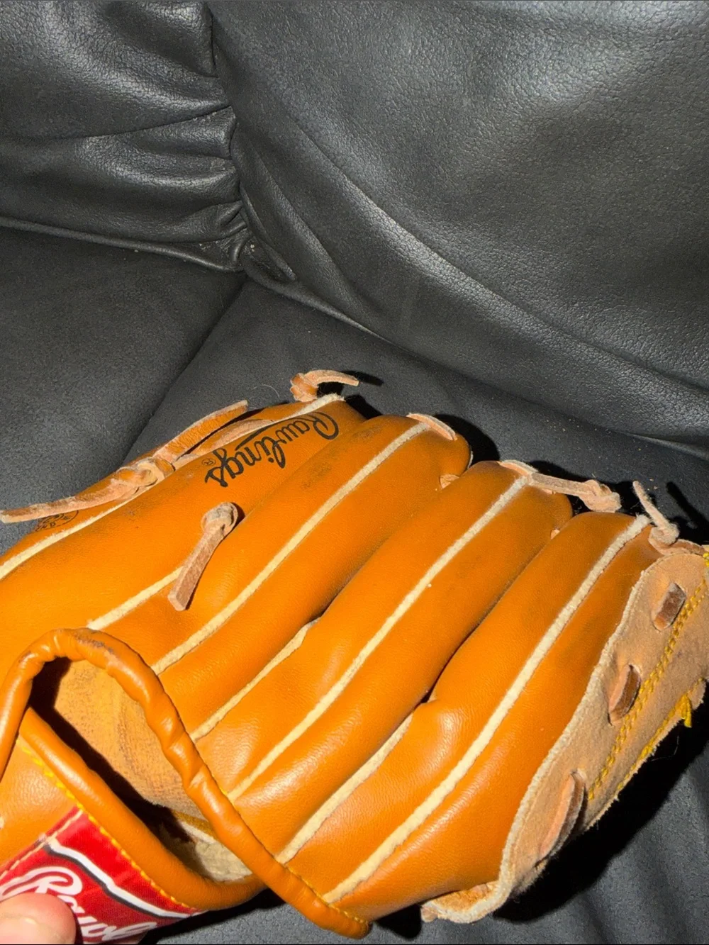 Rawlings Tan and Red Leather Baseball Glove cal Ripken jr RHT Model 10in RBG106